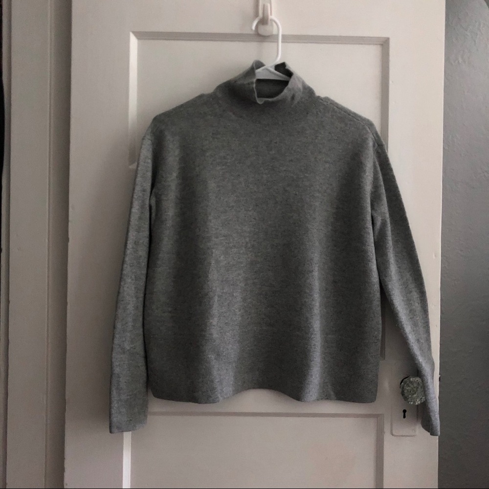 The Cashmere Square Turtleneck